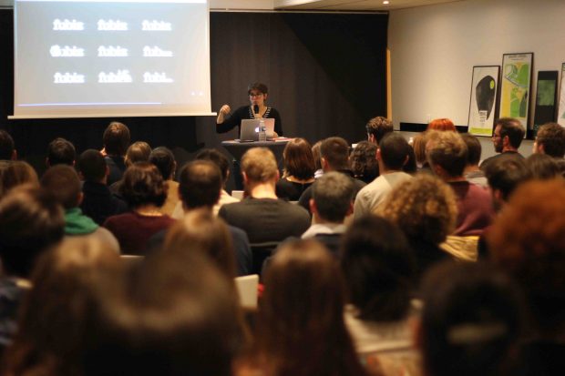 Jacinthe Busson en conférence avec UX Rennes