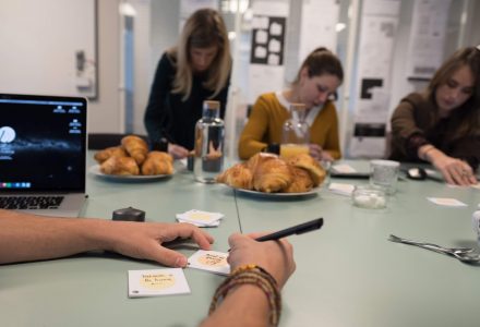 Chefs de projets en cours de co-conception UX chez LunaWeb
